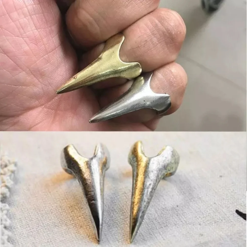 Gold Talon Nail Claw Ring